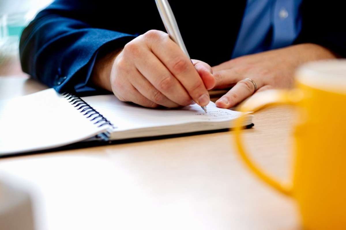 Customs Law contracts