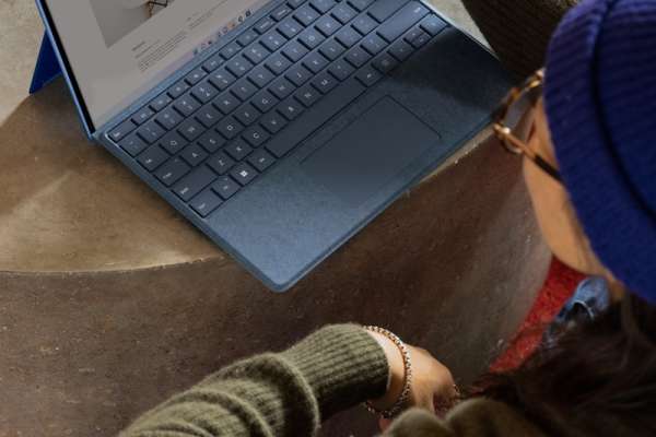 Cloud Contract or commercial law contract