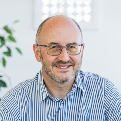 Des-Burley-for-Commercial-Law-and-IP
